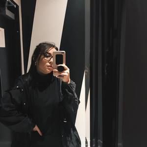 Meet your Posher, Nadia